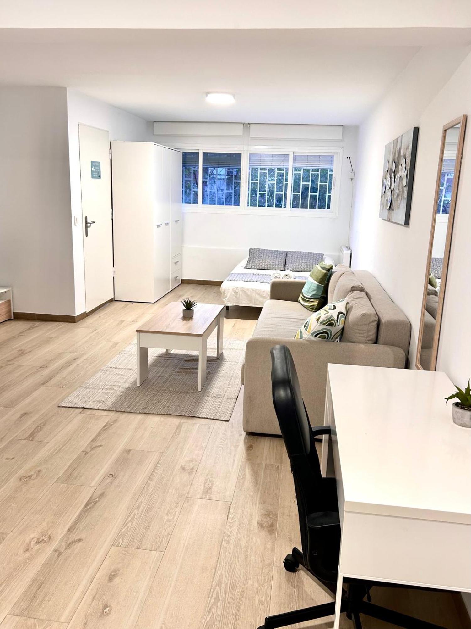 Apartamentos Ribadeo Madrid Esterno foto