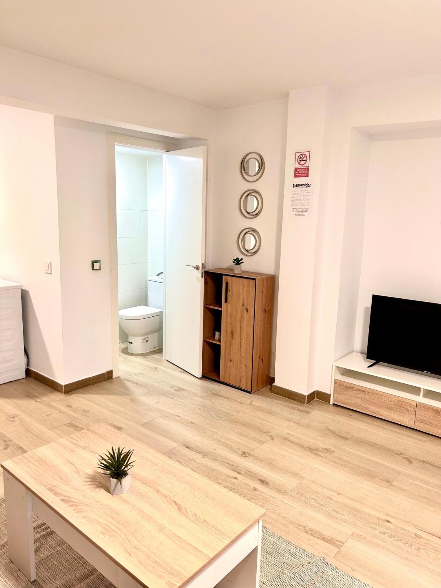 Apartamentos Ribadeo Madrid Esterno foto